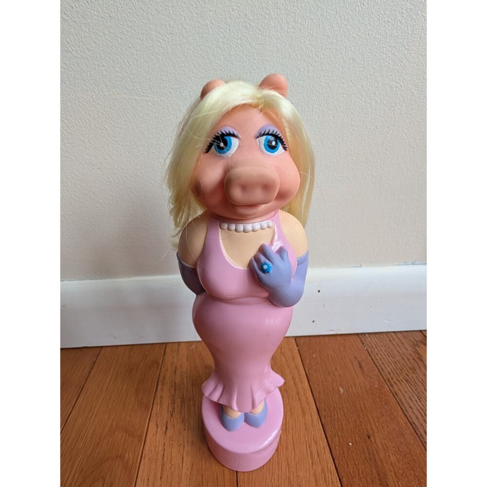 Vintage 1988 Jim Henson Muppets Miss Piggy Figural Shampoo Bottle Soakie DuCair - Picture 2 of 5